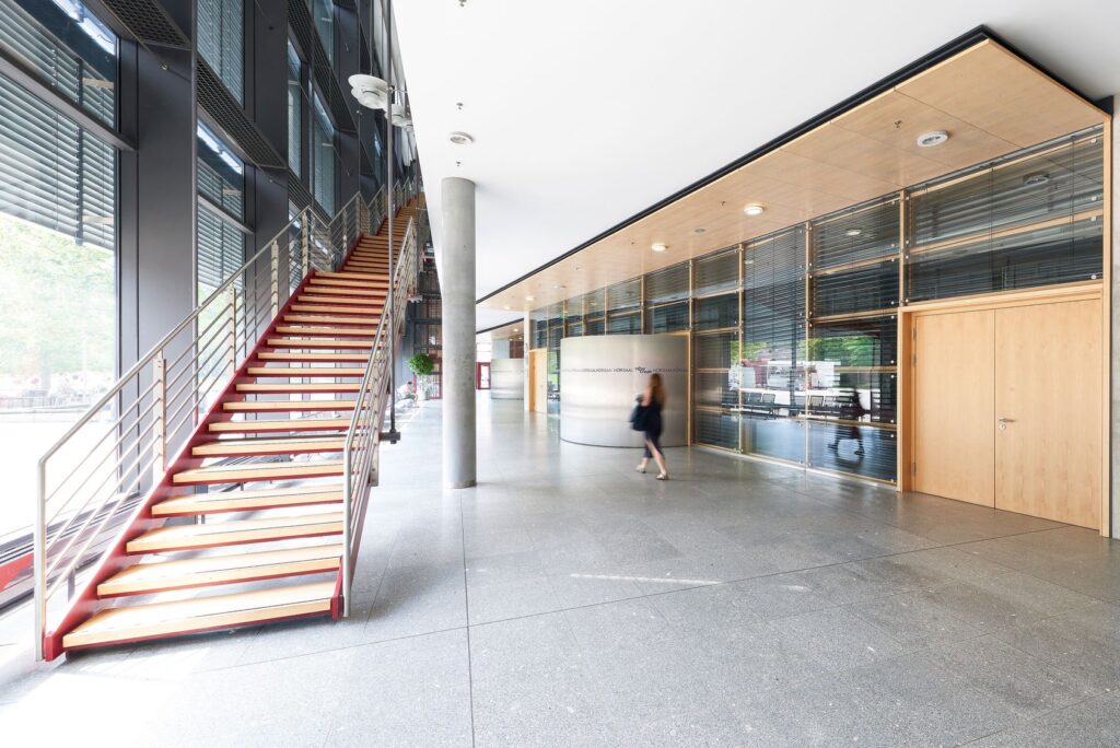 Oral Examination / Disputation